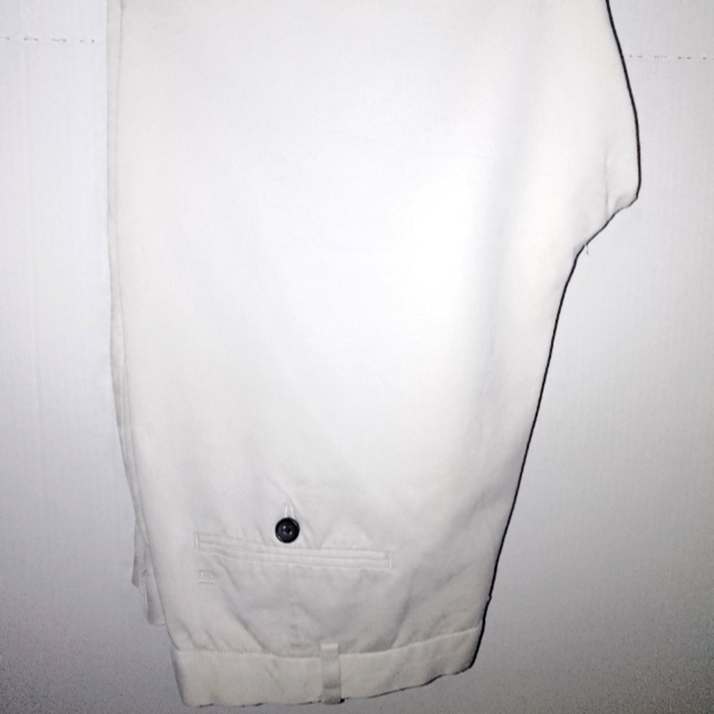 Men's Haggar Light Khaki Size 38x29 men's pants